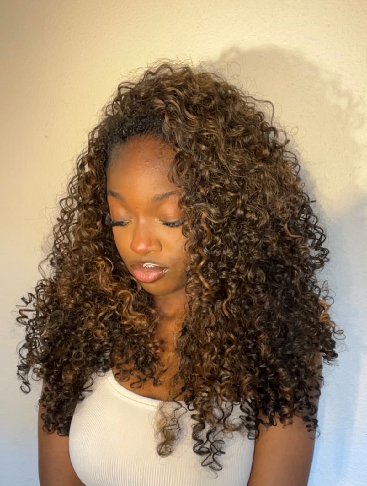 HALF WIG CURLY :                                             HILIGHTS